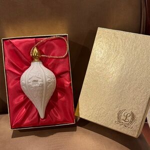 Lenox White and Gold China Ornament with Box